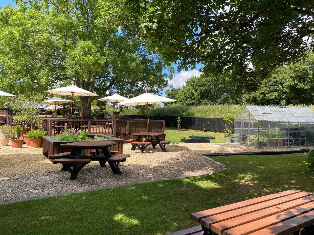 The Congresbury Arms Hotel Exterior photo