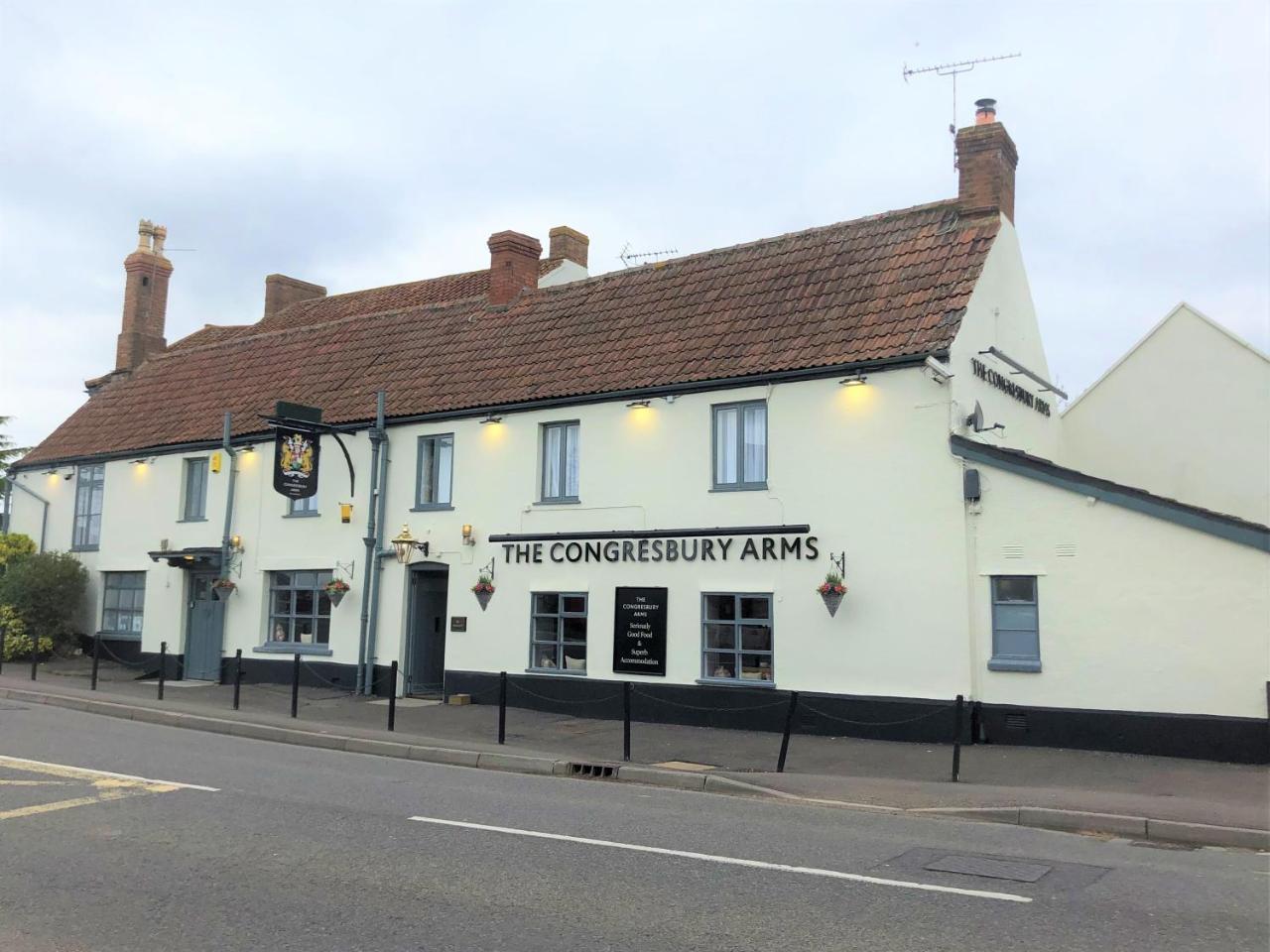 The Congresbury Arms Hotel Exterior photo